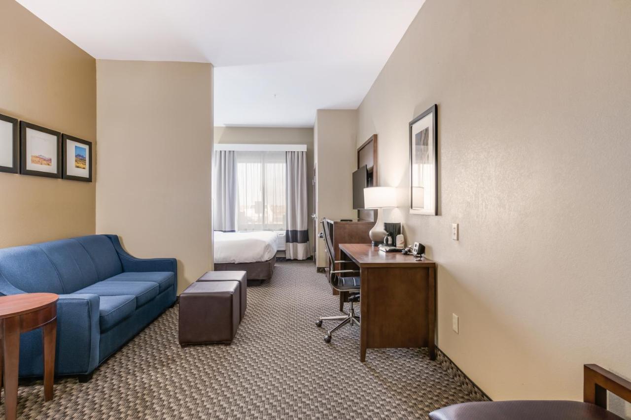 Comfort Suites Форт Стоктън Екстериор снимка